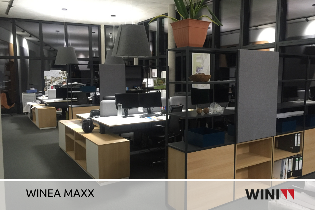 Foto: Winea Maxx im Büro - ein offenes Regal Konzept